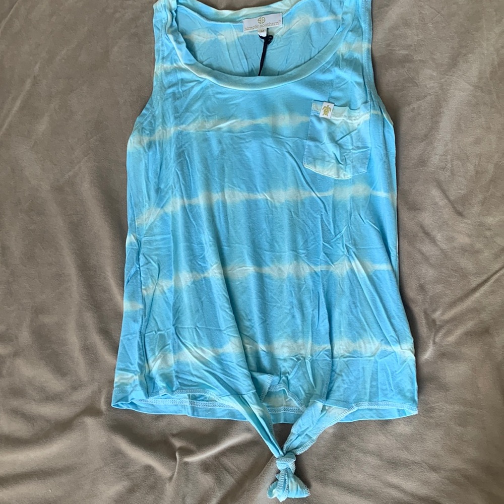 SIMPLY SOUTHERN WOMENS TANK TOP SIZED MEDIUM
